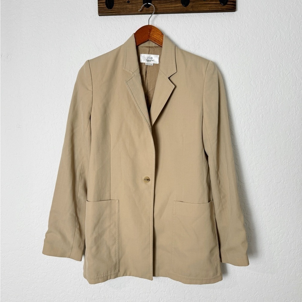 Victoria Beckham Beige Unstructured Blazer